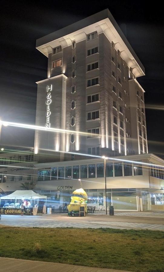 Hotel Golden Rimini Dış mekan fotoğraf
