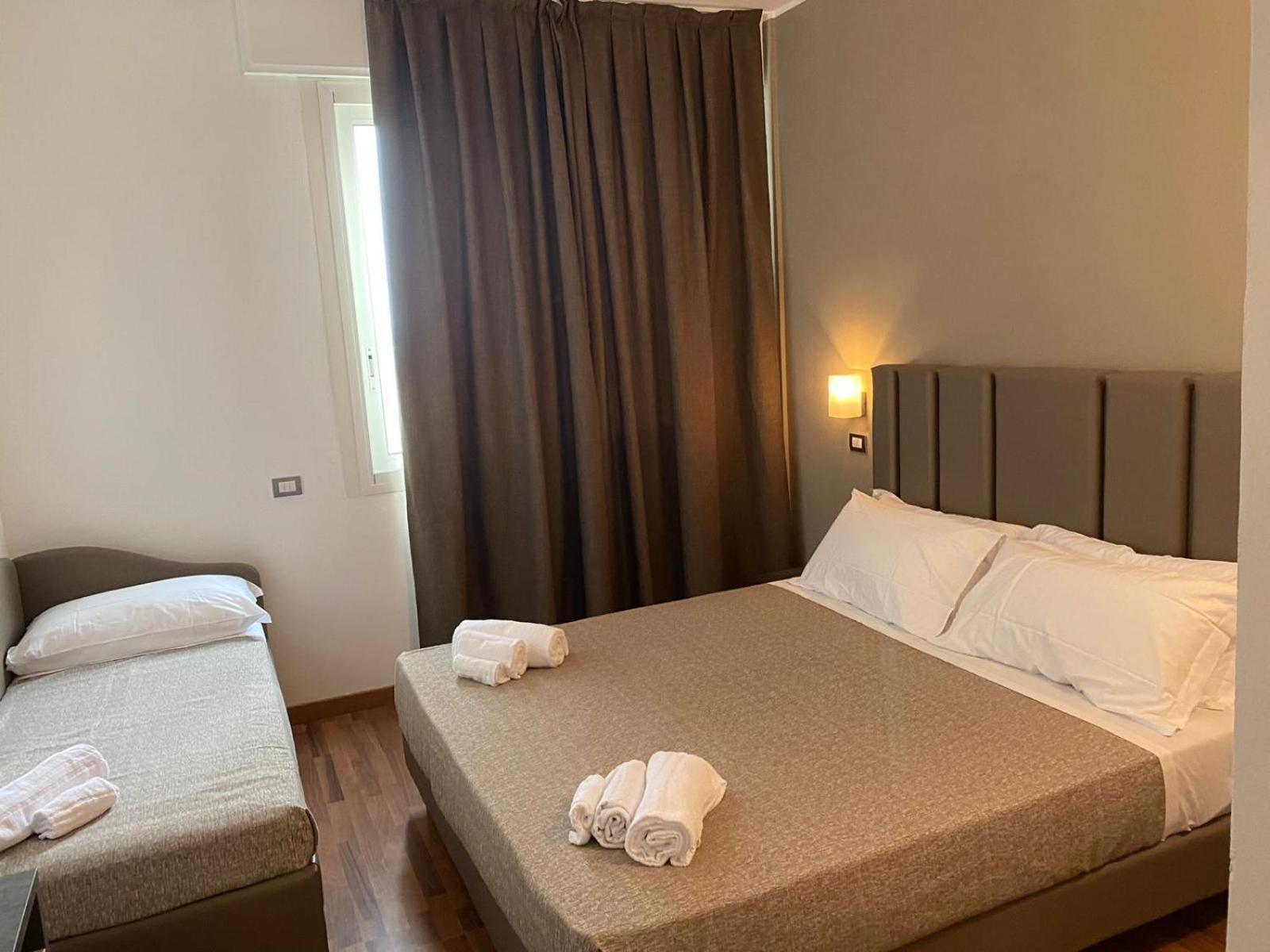 Hotel Golden Rimini Dış mekan fotoğraf