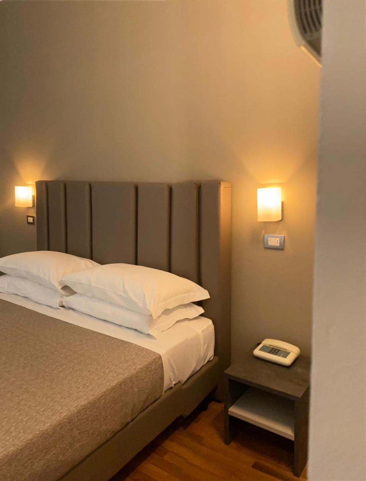 Hotel Golden Rimini Dış mekan fotoğraf