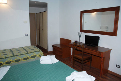 Hotel Golden Rimini Dış mekan fotoğraf